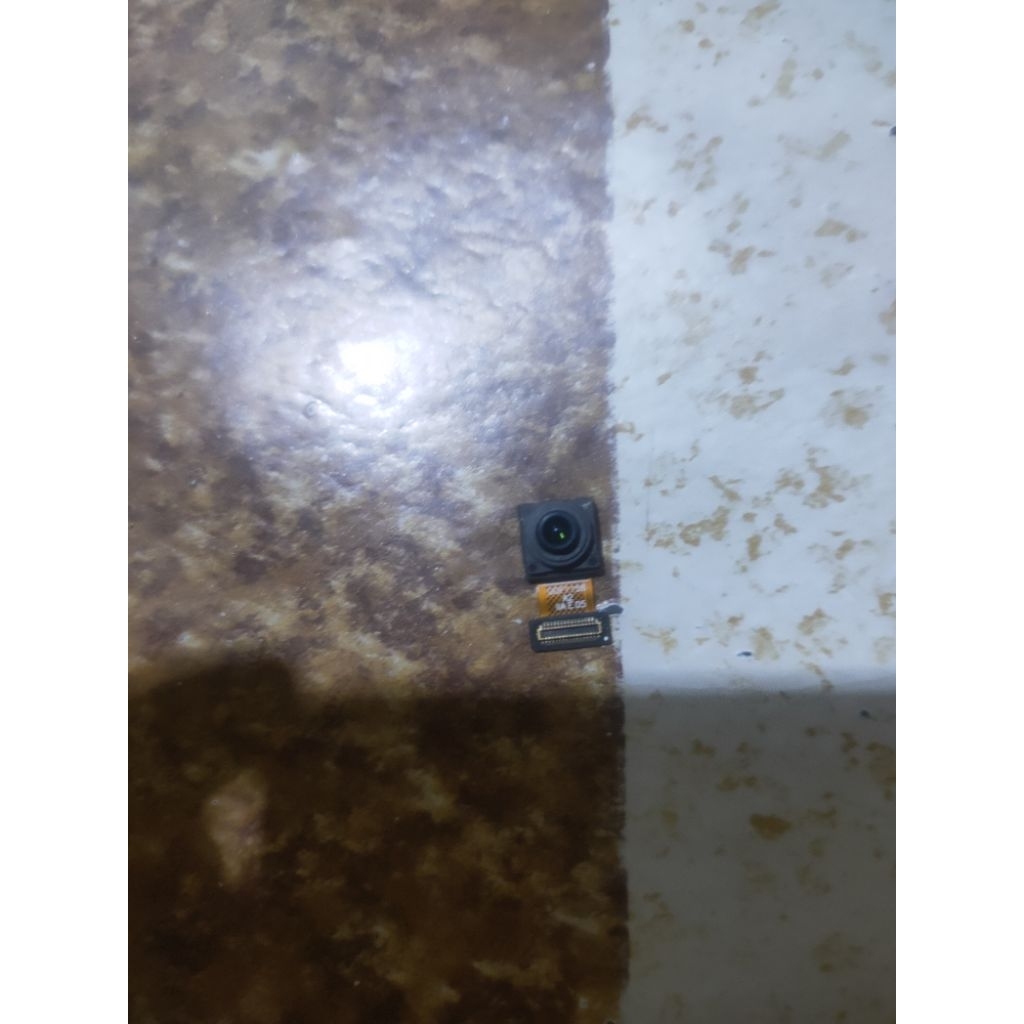 kamera depan Oppo f9