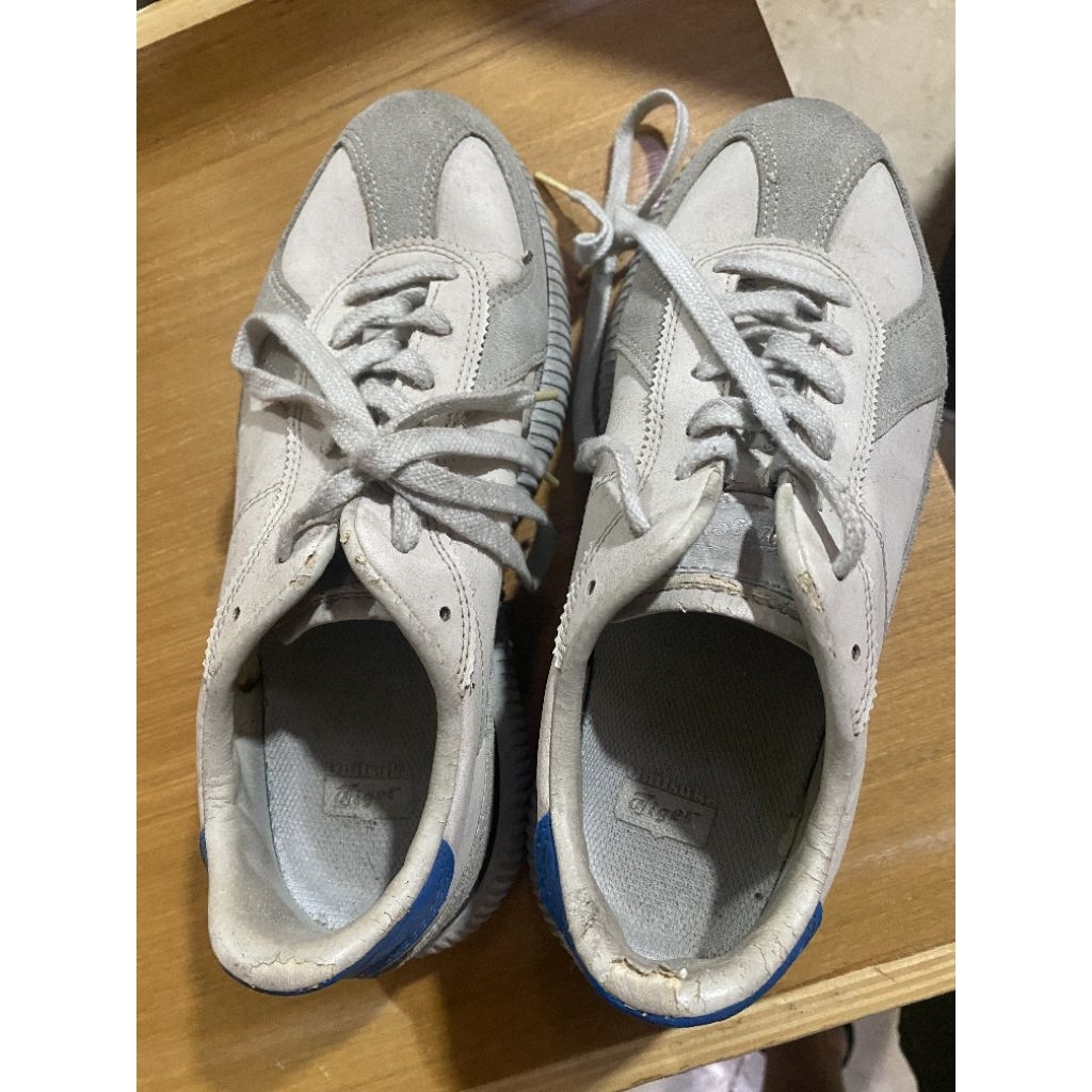 Sepatu wanita onitsuka original size 40