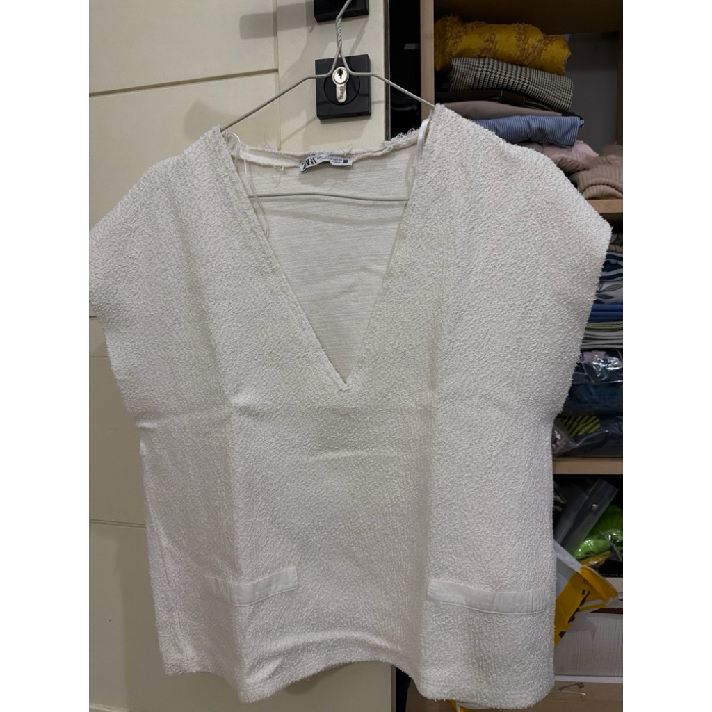 [Preloved] Zara - Cotton Vest