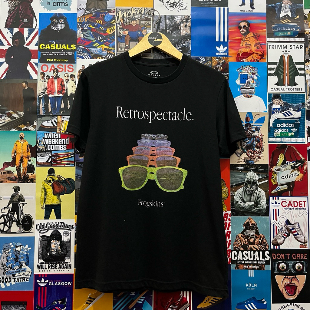 T-Shirt / Kaos Oblong / Vintage / Second / OAKLEY