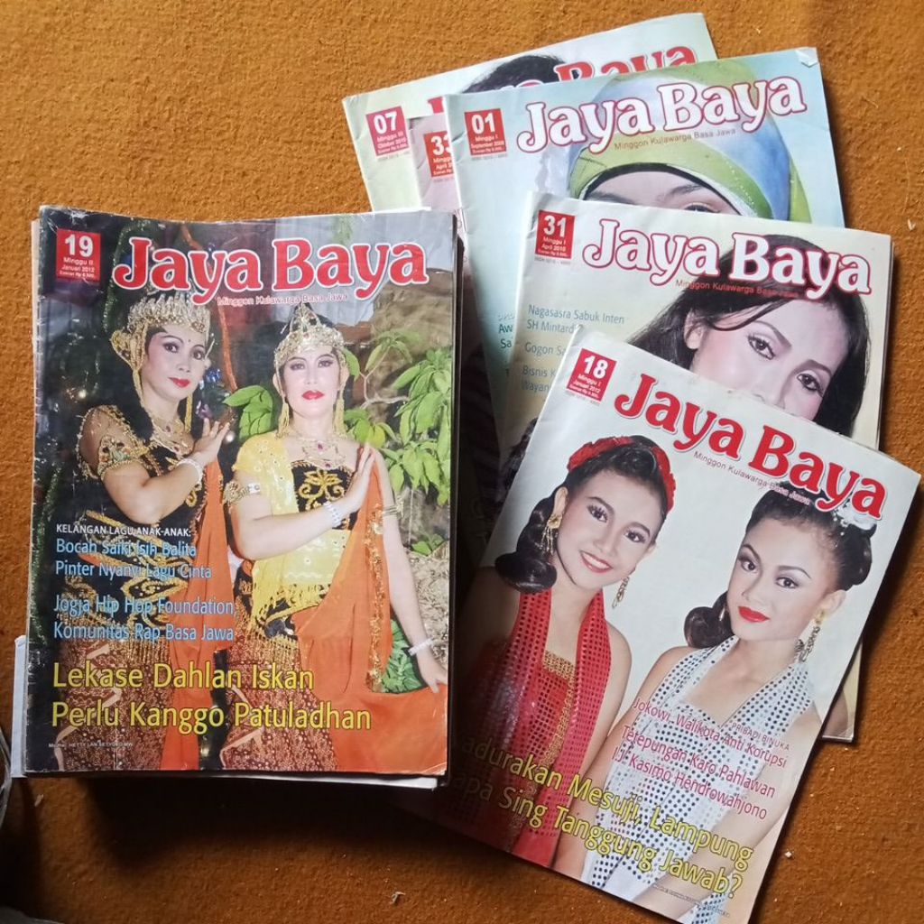 MAJALAH JAYABAYA PANJEBAR SEMANGAT BISA PILIH EDISI