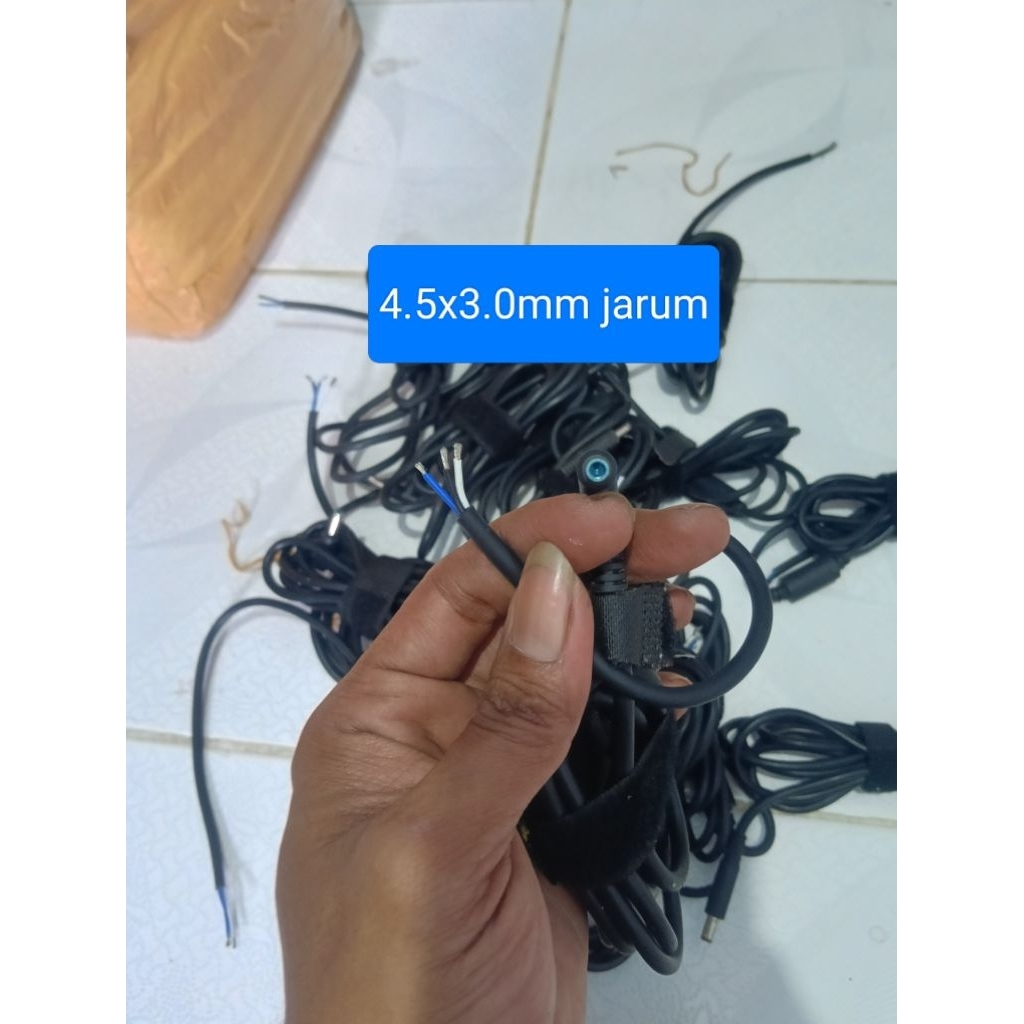 Kabel jack DC Power Adaptor Charger Plug Konektor Laptop Pin Central 4.5mm x 3mm Dell/HP