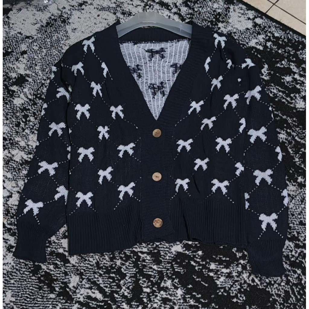 cardigan model kekinian bayak varian warna