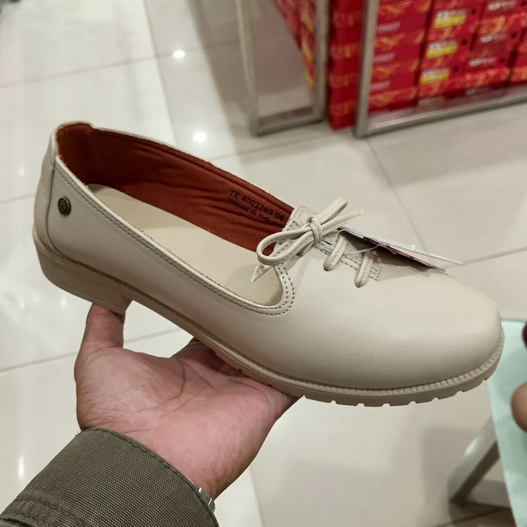 TRISET SEPATU FORMAL WANITA SEPATU KERJA ORIGINAL