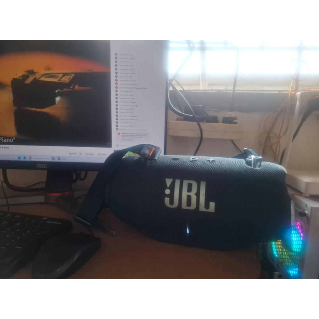 JBL Extreme 4 Bluetooth Speaker Blue