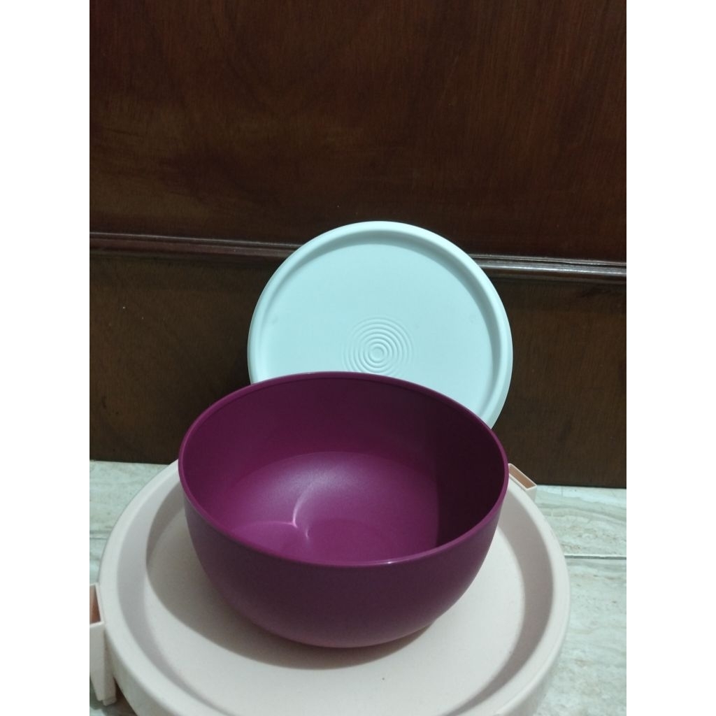 New Tupperware Vivid bowl 1,3 Liter