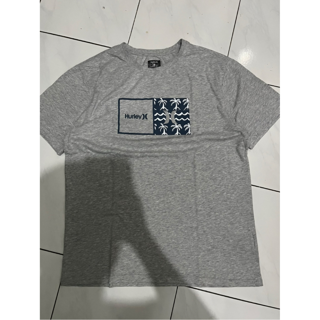 Preloved Tshirt Hurley