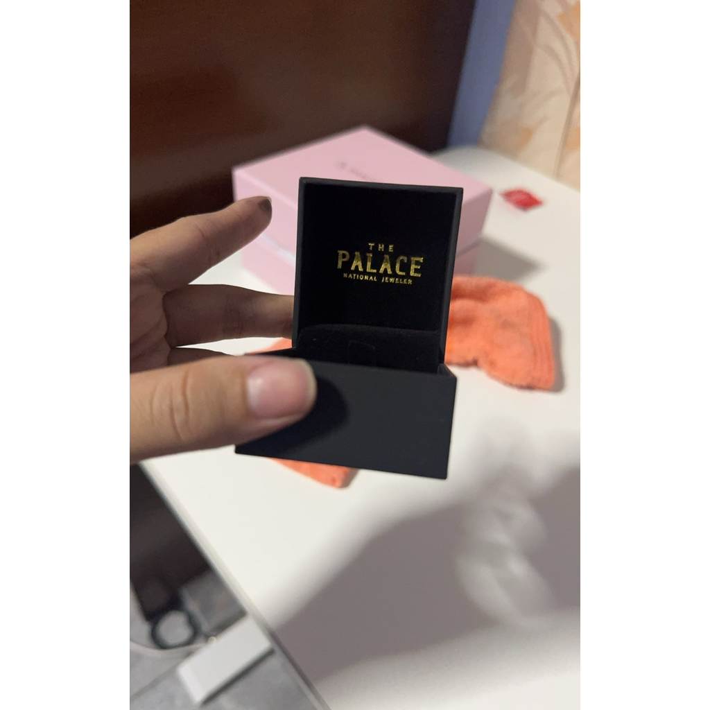 Box Perhiasan The Palace - Kotak Kalung
