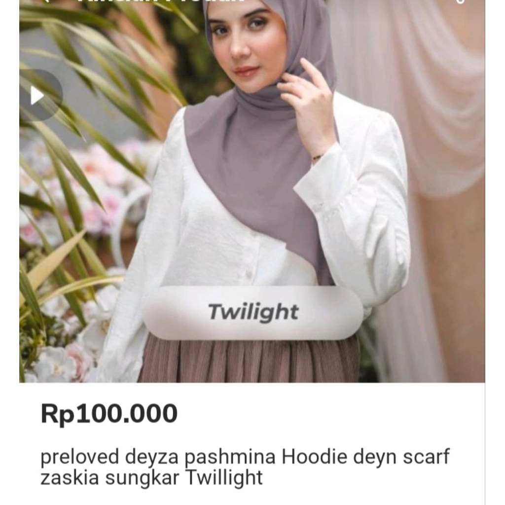 preloved deyza hijab hoodie by zaskia sungkar