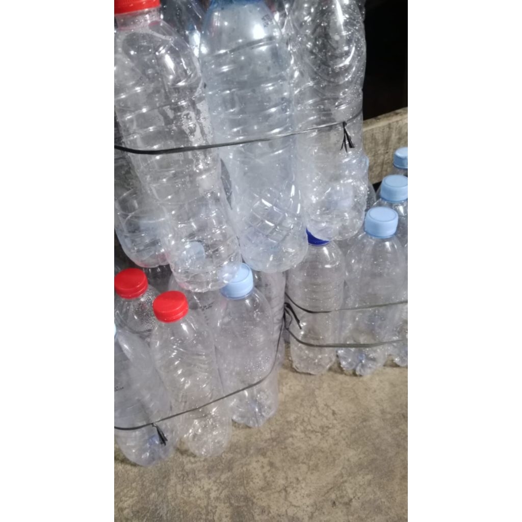 Botol Aqua bekas 600 ml bersih