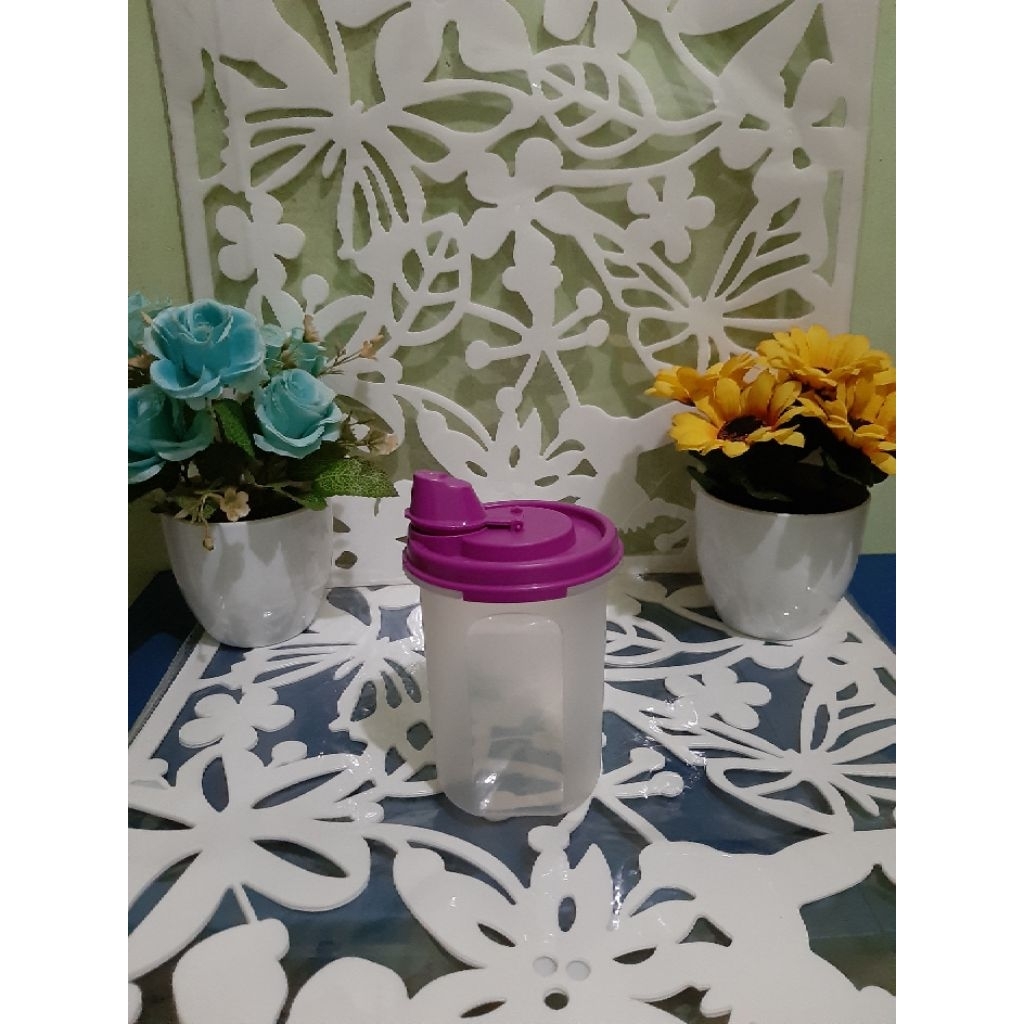 TUPPERWARE EZY POUR 440 ML BARET ( WADAH KECAP/MINYAK)