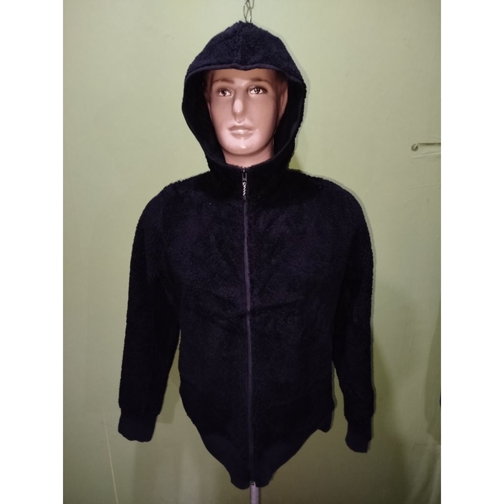 JAKET BOMBER HOODIE UNIQ SHERPA HITAM SIZE XL