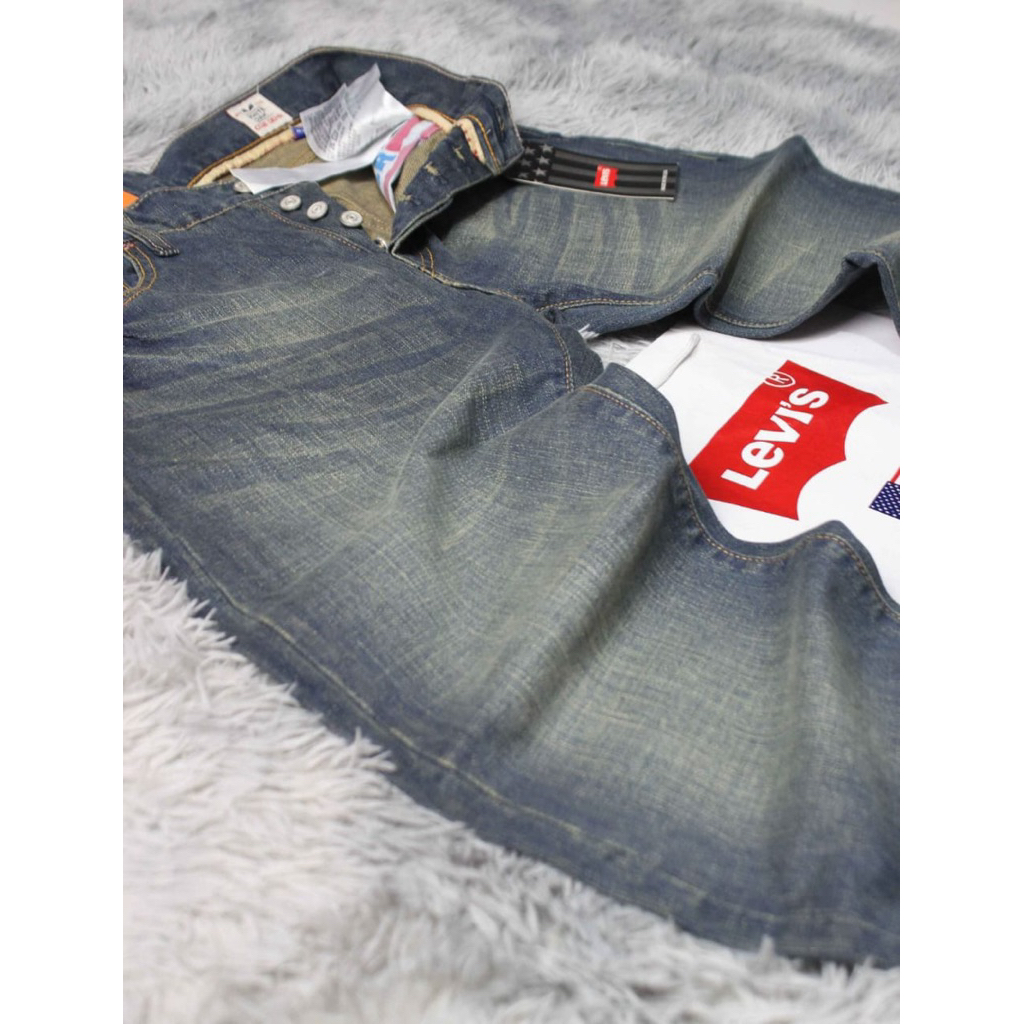 Celana Panjang Jeans Pria Levi’s 501 Original Premium Straight Fit