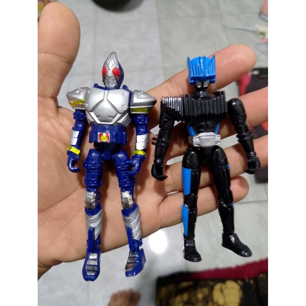 Kamen rider minus penutup bahu diend