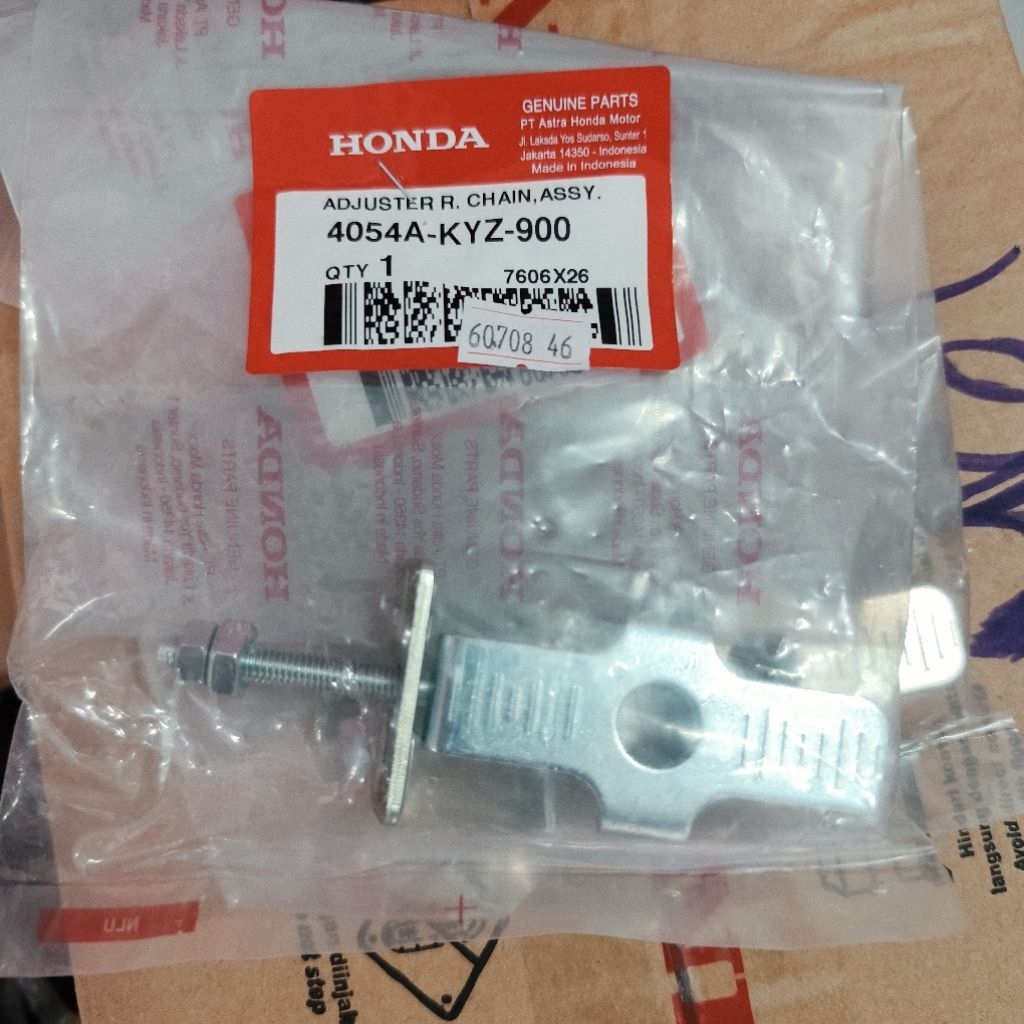 4054A-KYZ-900 Spaner Assy Penyetel Rantai Roda Supra 125 Helm IN