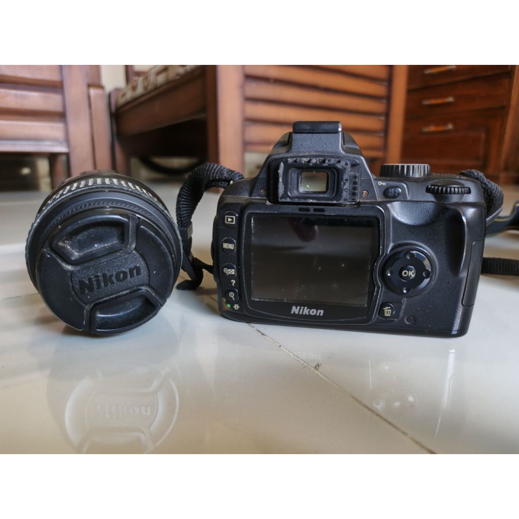 Camera Nikon D40 dan D60