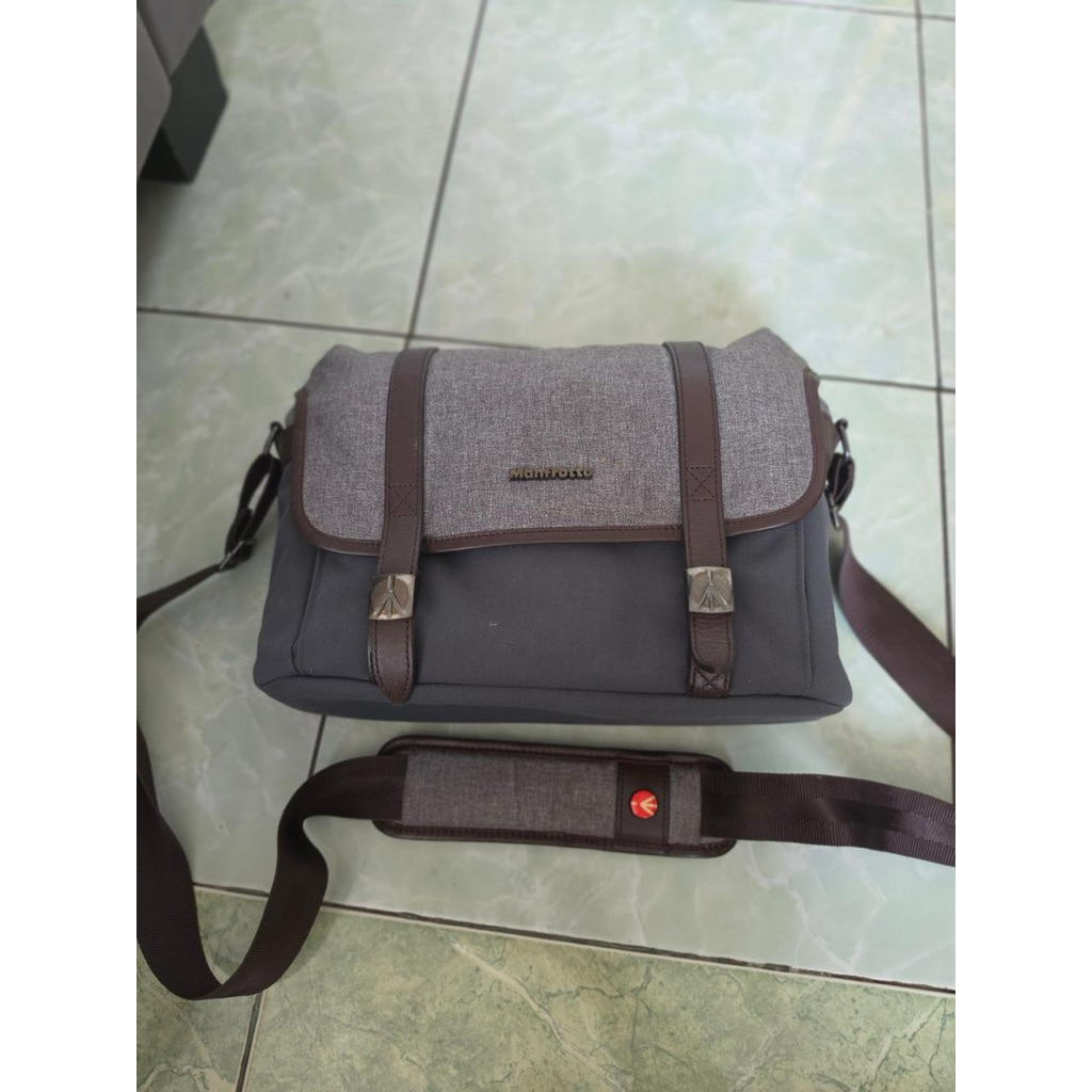 Tas Kamera Manfrotto Windsor Camera Messenger