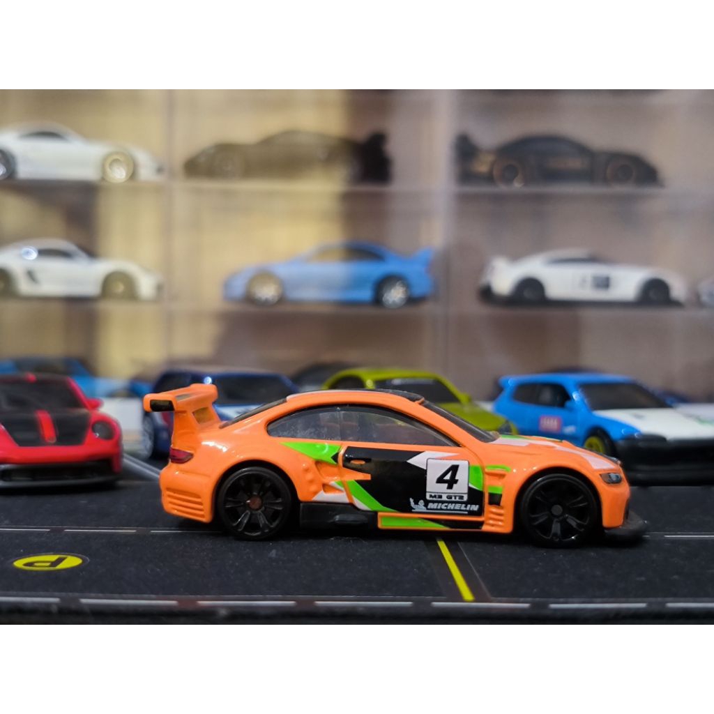 HW - Loose BMW m3 gt 2 neon