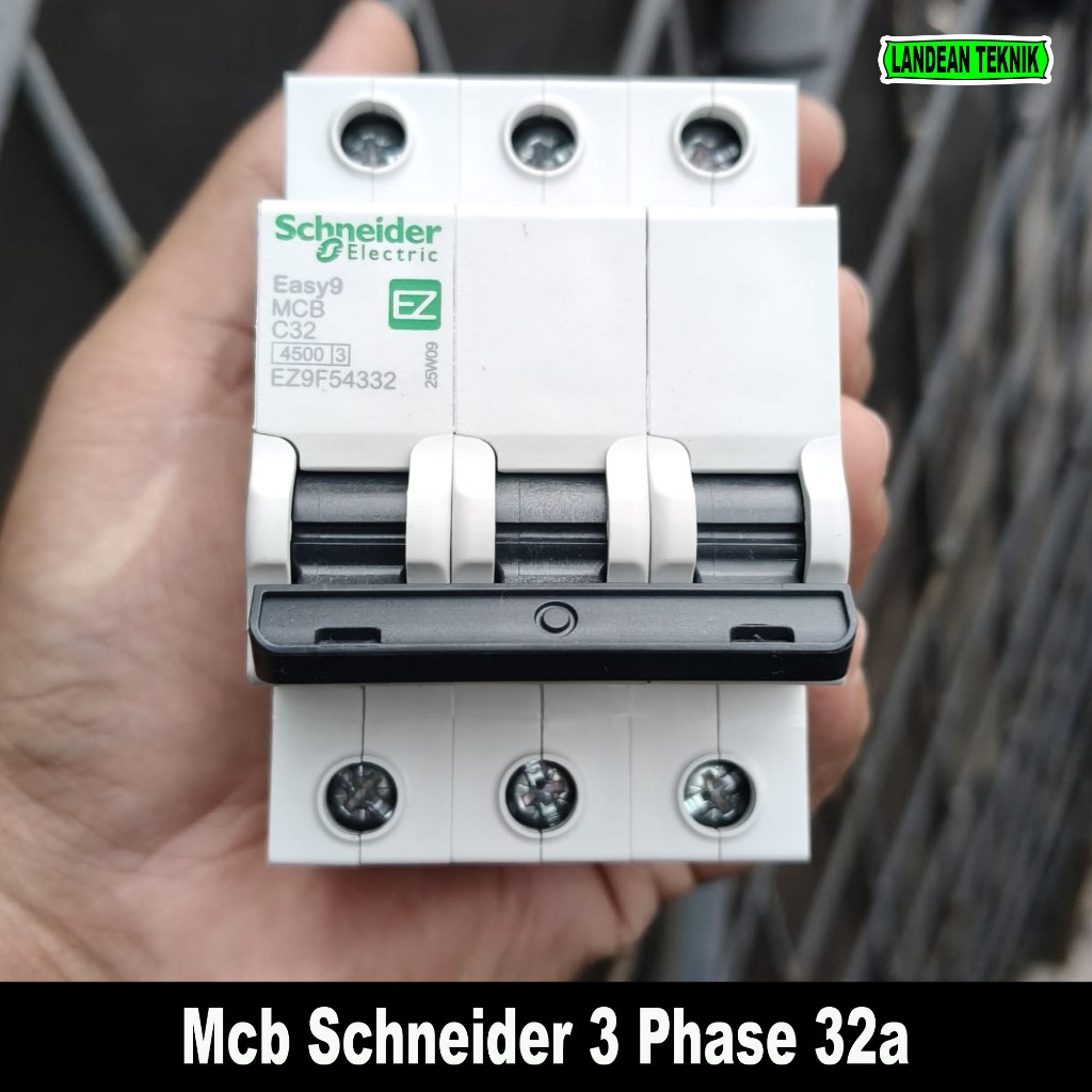 Mcb Schneider Easy 9 3 Phase 3P 32A / Mcb Schneider 3 Phase 32a