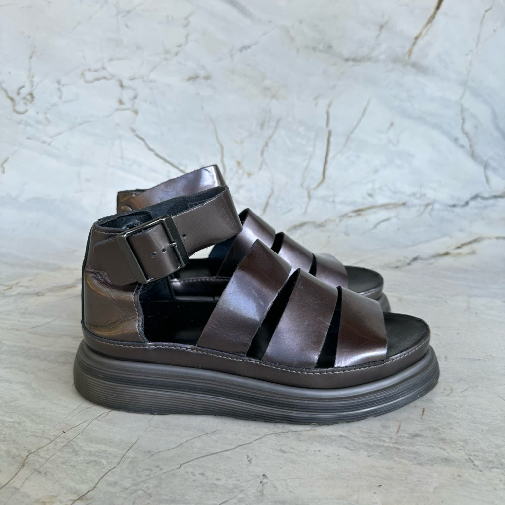 dr martens sandals