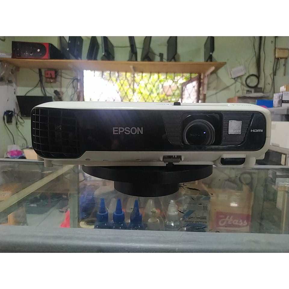 Proyektor Epson EB-X350
