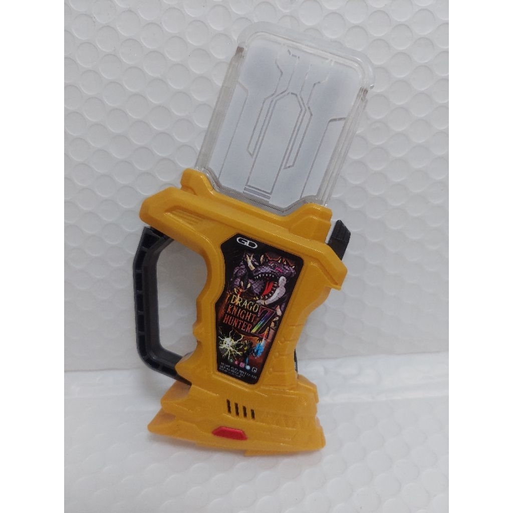 SG Dragon Knight Hunter Z Gashat Original Bandai
