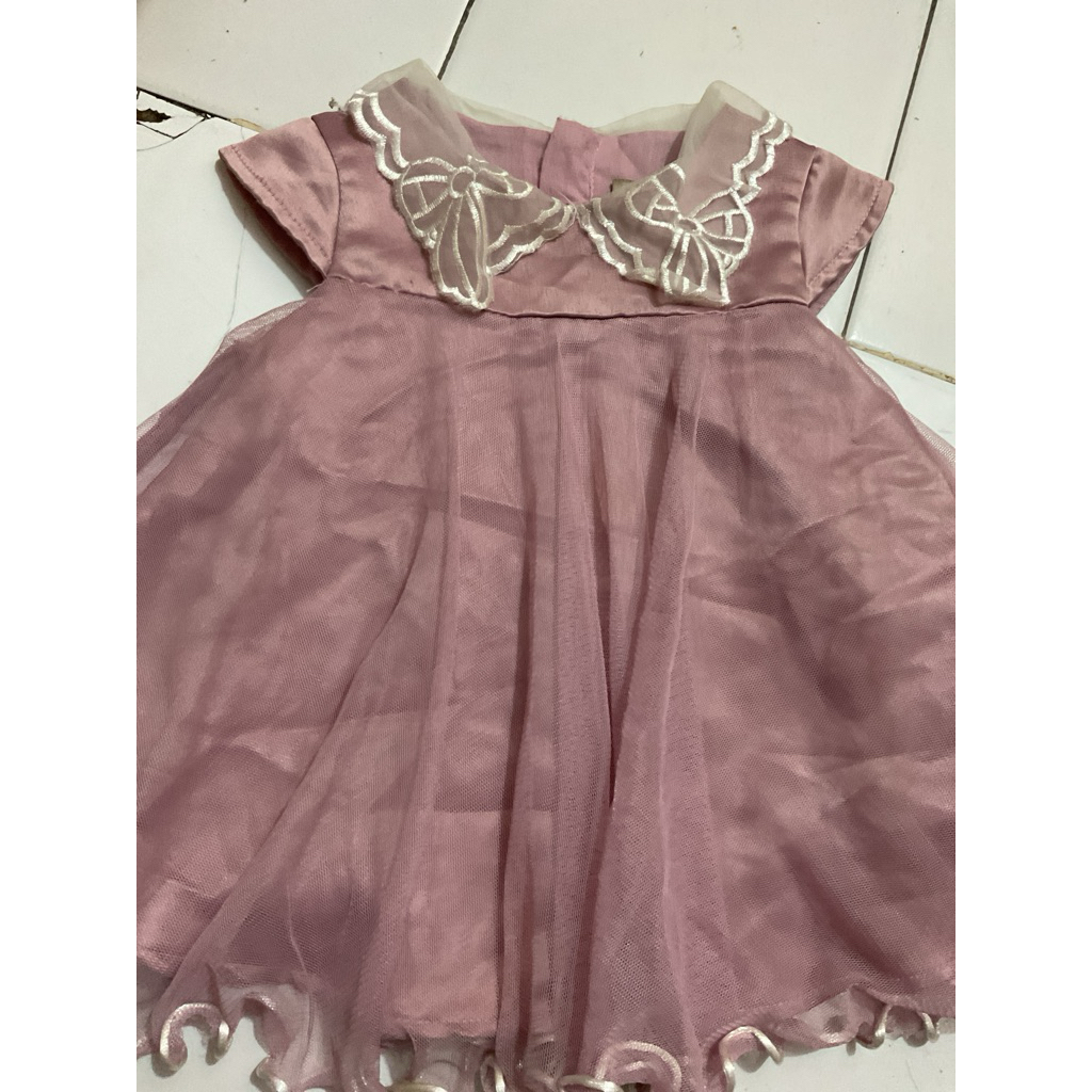 dress dialogue baby