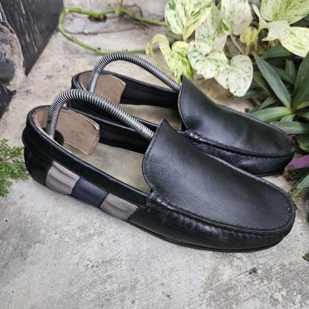 sepatu loafer second Pedro size 42(26cm)