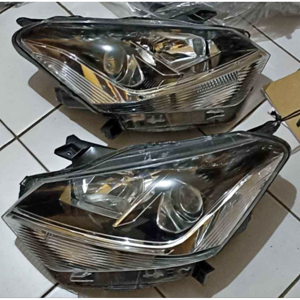 HEADLAMP LAMPU DEPAN AGYA AYLA 2016-2021 ORIGINAL