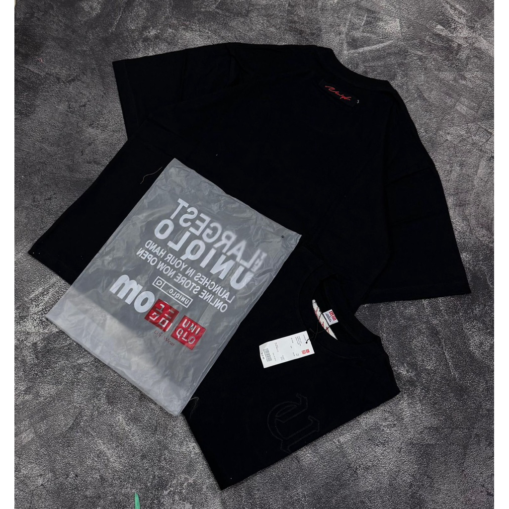 KaosPolosUniqlo-Unisex-KaosPriaDistro-Oversize