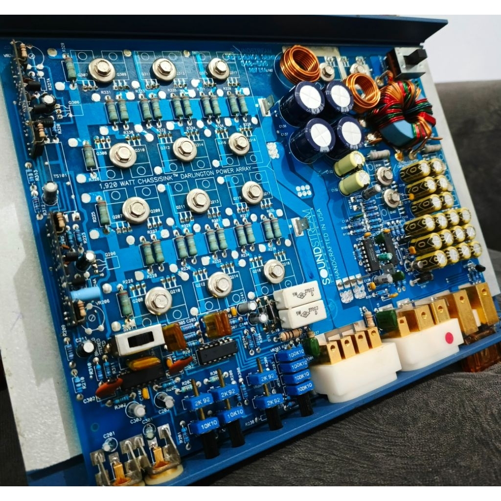 Power soundstream REFERENCE 500