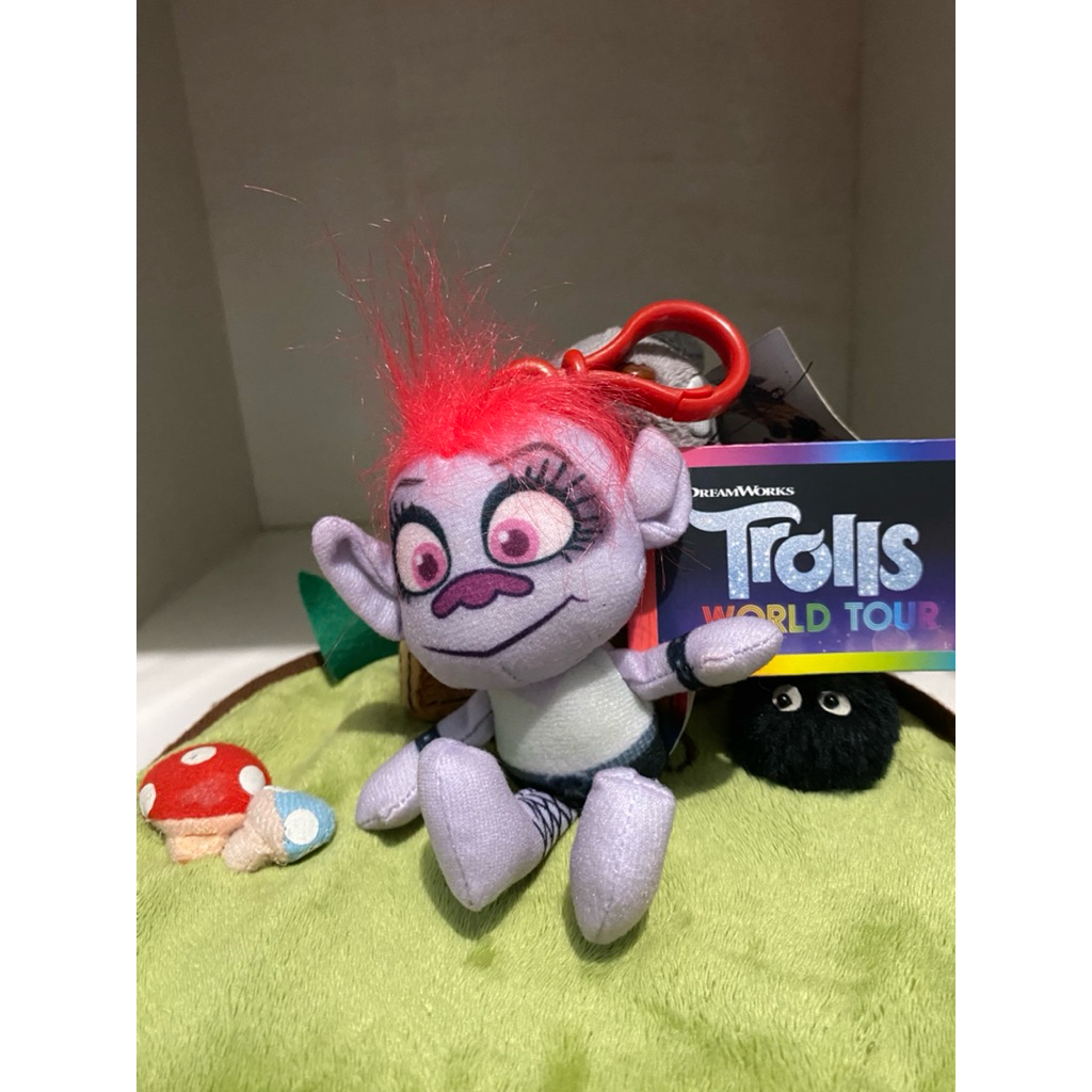 Boneka Gantungan kunci Trolls Queen Barb Original Dreamworks Plush Keychain