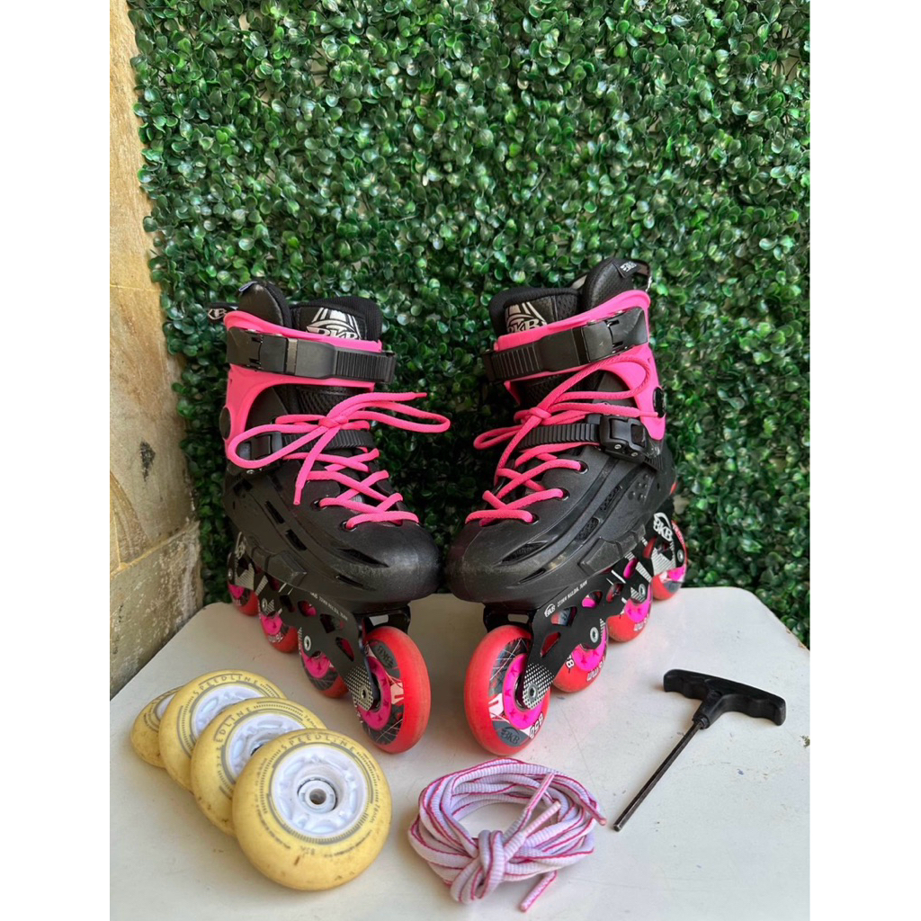 Sepatu Roda BKB Pink