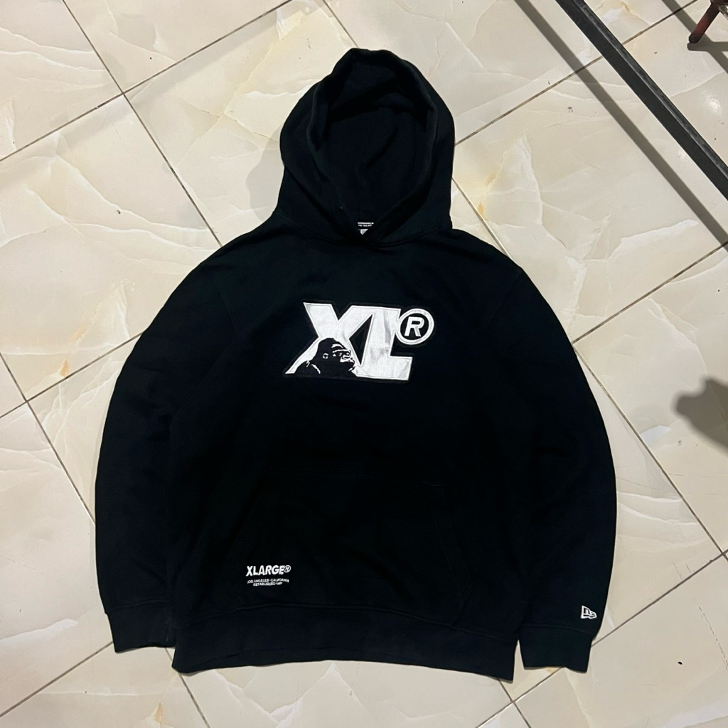hoodie new era x XLARGE