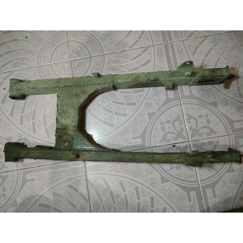 SWING ARM HONDA TIGER REVO ORIGINAL BEKAS