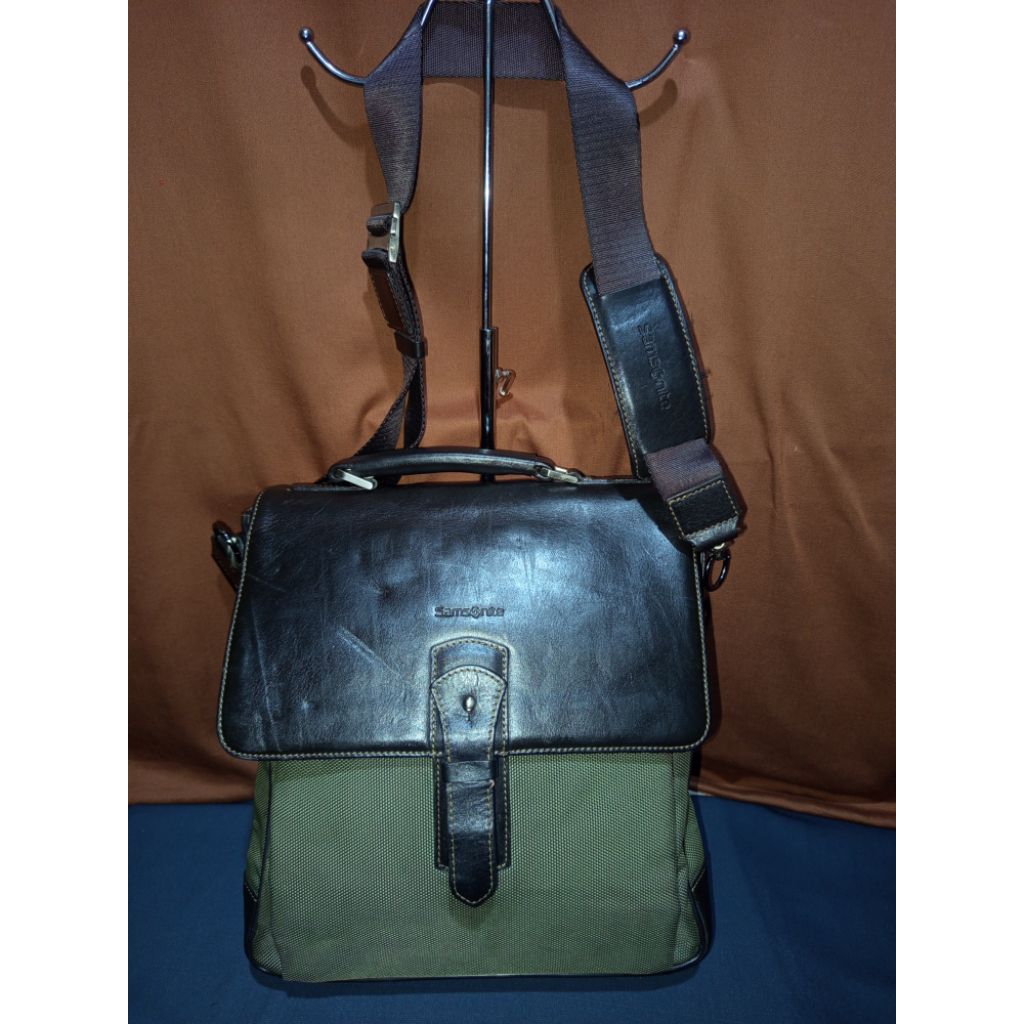 Tas Sling Cowok Vintage Samsonite Kulit Asli second ori