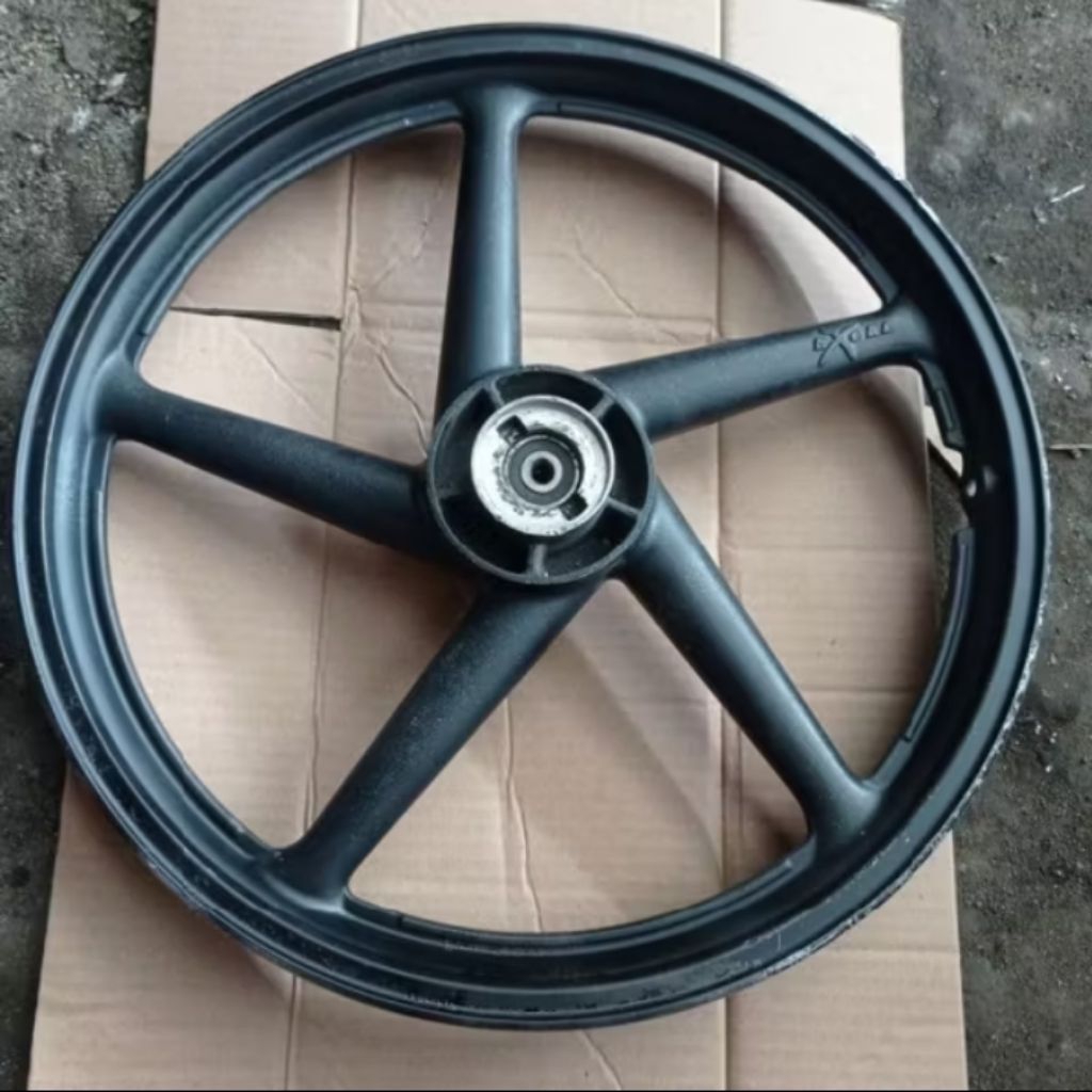 pelek velg depan Suzuki smash lama original copotan motor