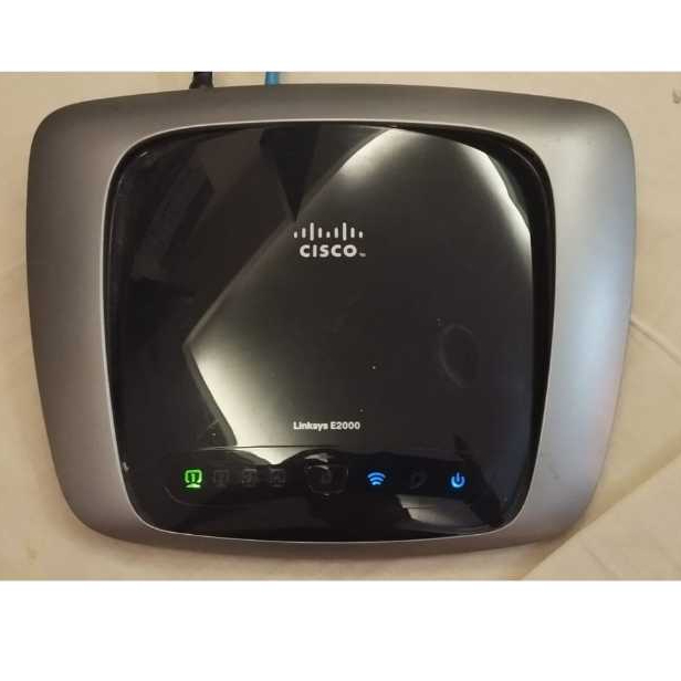 Linksys Cisco Router E2000
