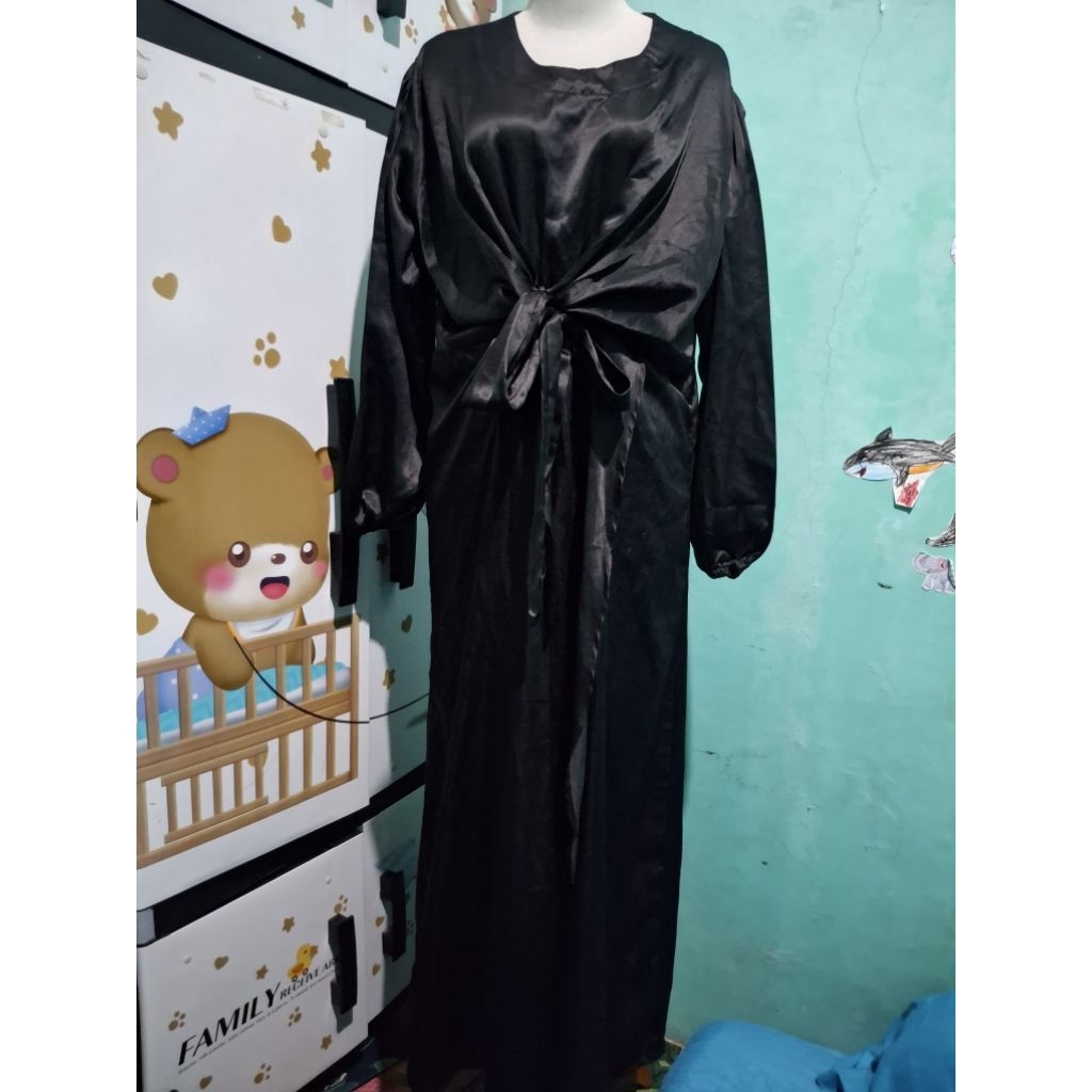 Preloved Gamis Hitam