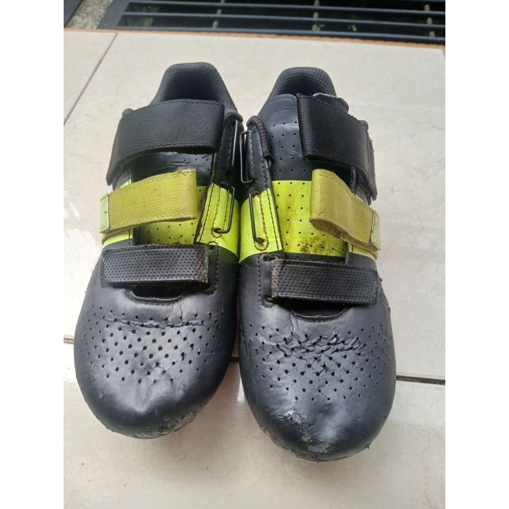 Sepatu cleat sepeda Roadbike Santic