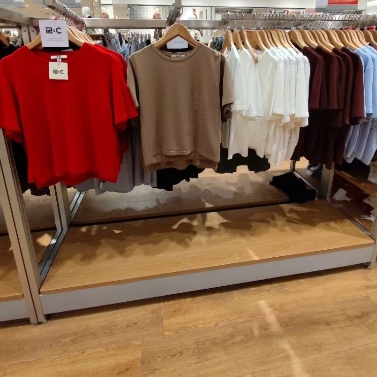 Kaos Rajut Boxy Lengan Pendek Wanita Uniqlo (Unisex) X UNIQLO C