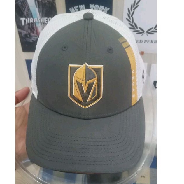 Topi tracker NHL two tone