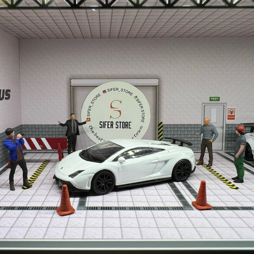 RMZ CITY LAMBORGHINI GALLARDO