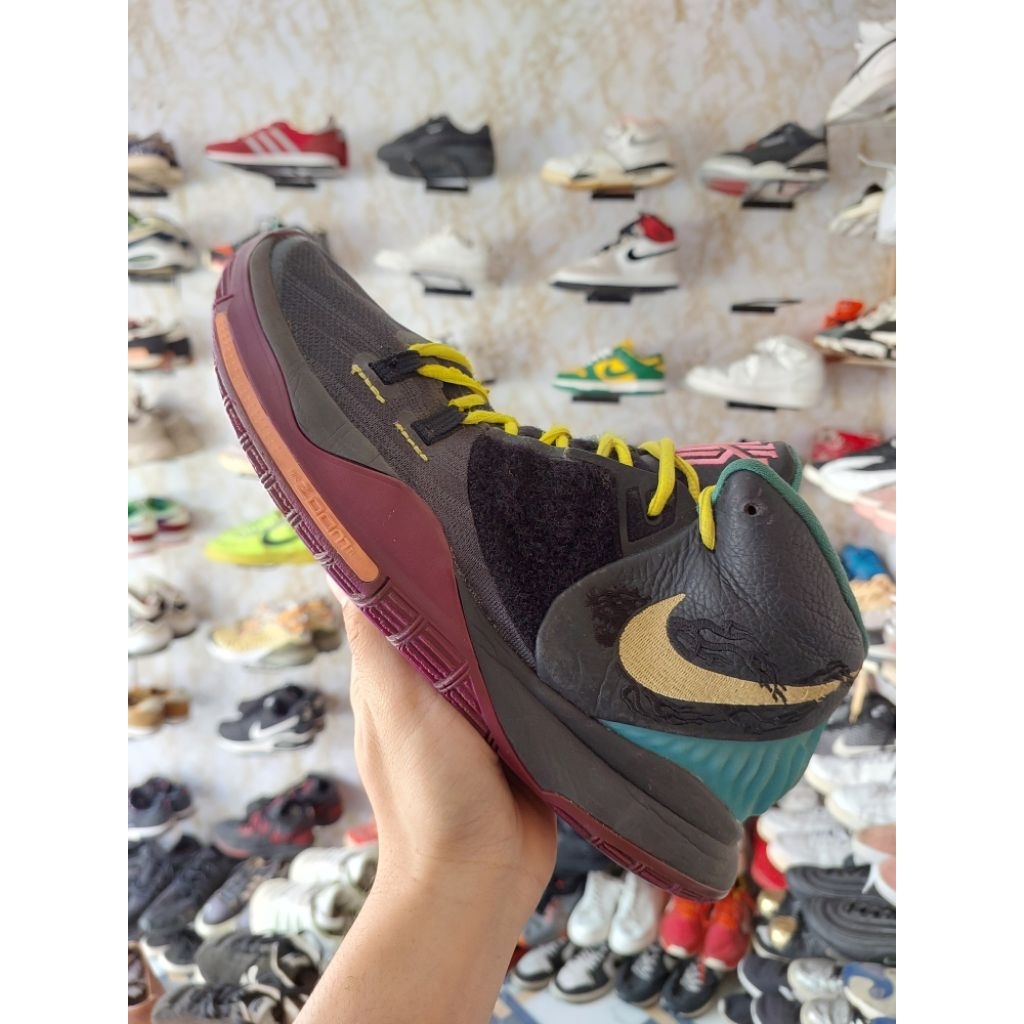Sepatu Nike Kyrie 6 EP