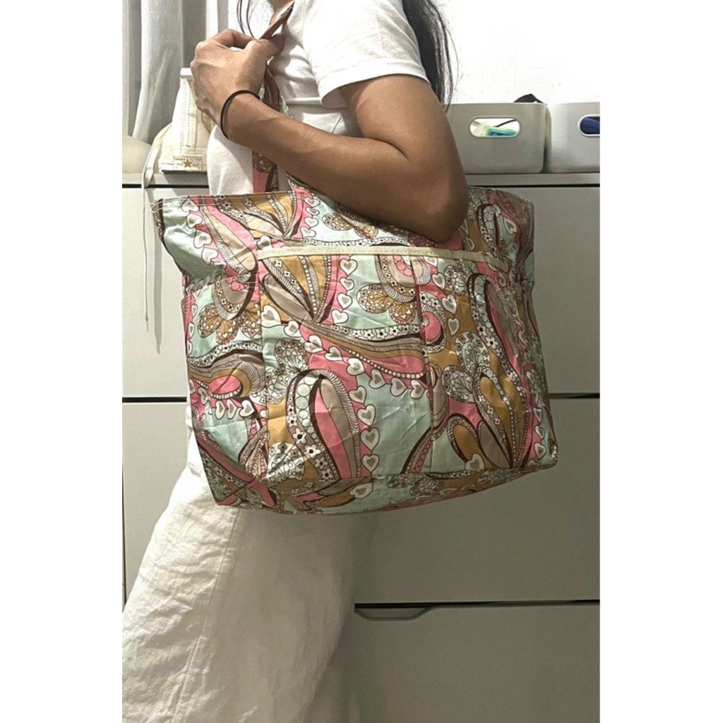 tote minggat ala etro