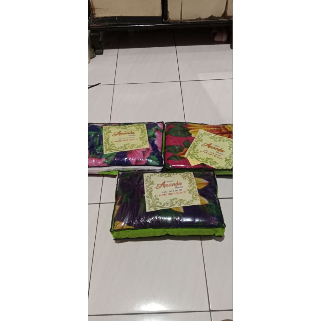 SELIMUT TEBAL SELIMUT KH AMANDA KEMBANG