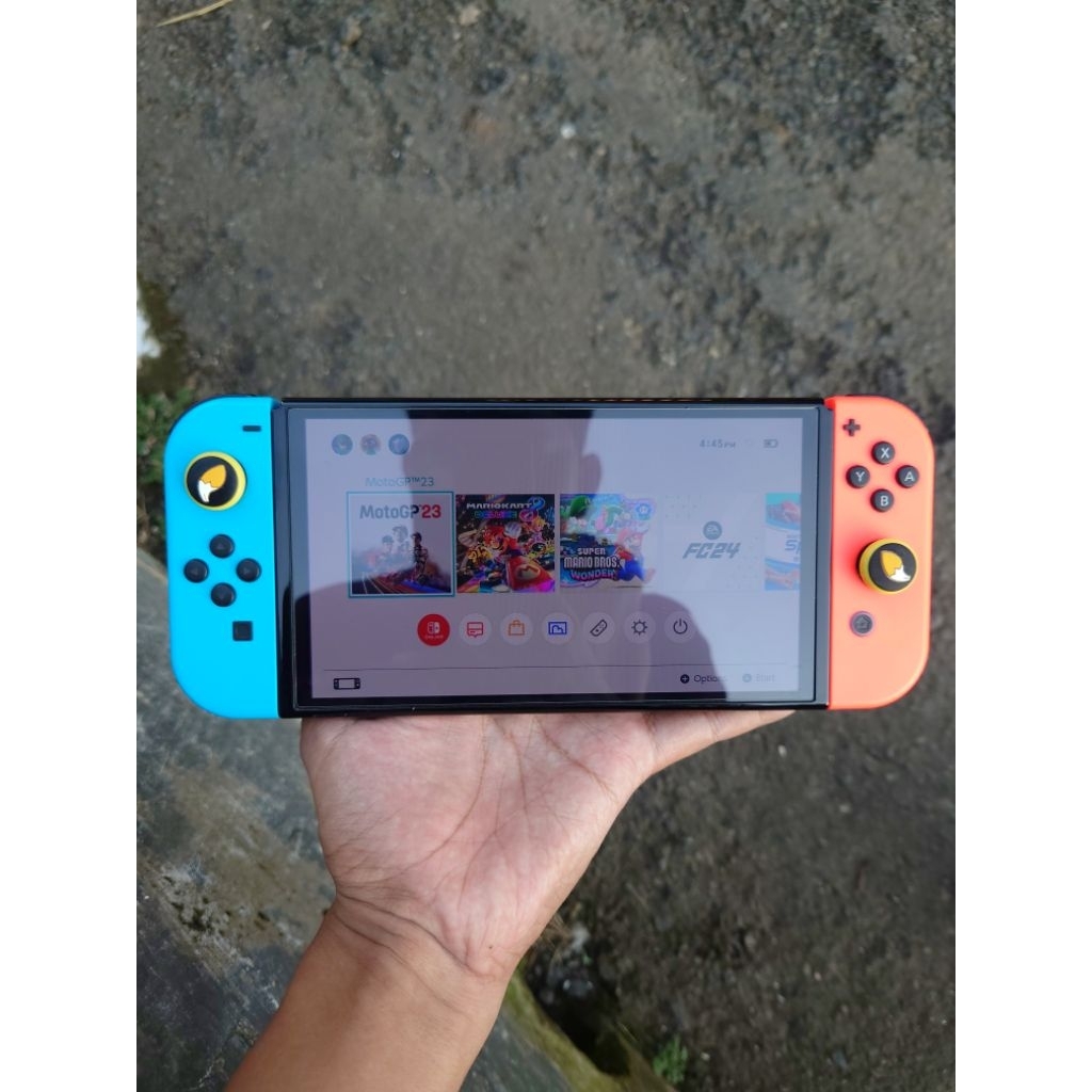 Nintendo switch OLED Dualboot CFW ofw 128Gb + mmc 256 gb