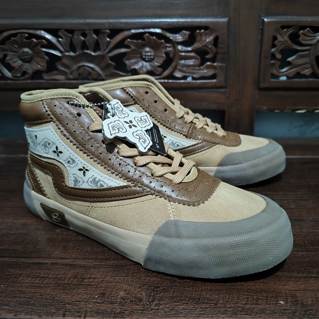 Sepatu Patrobas El Clasico V2 - New