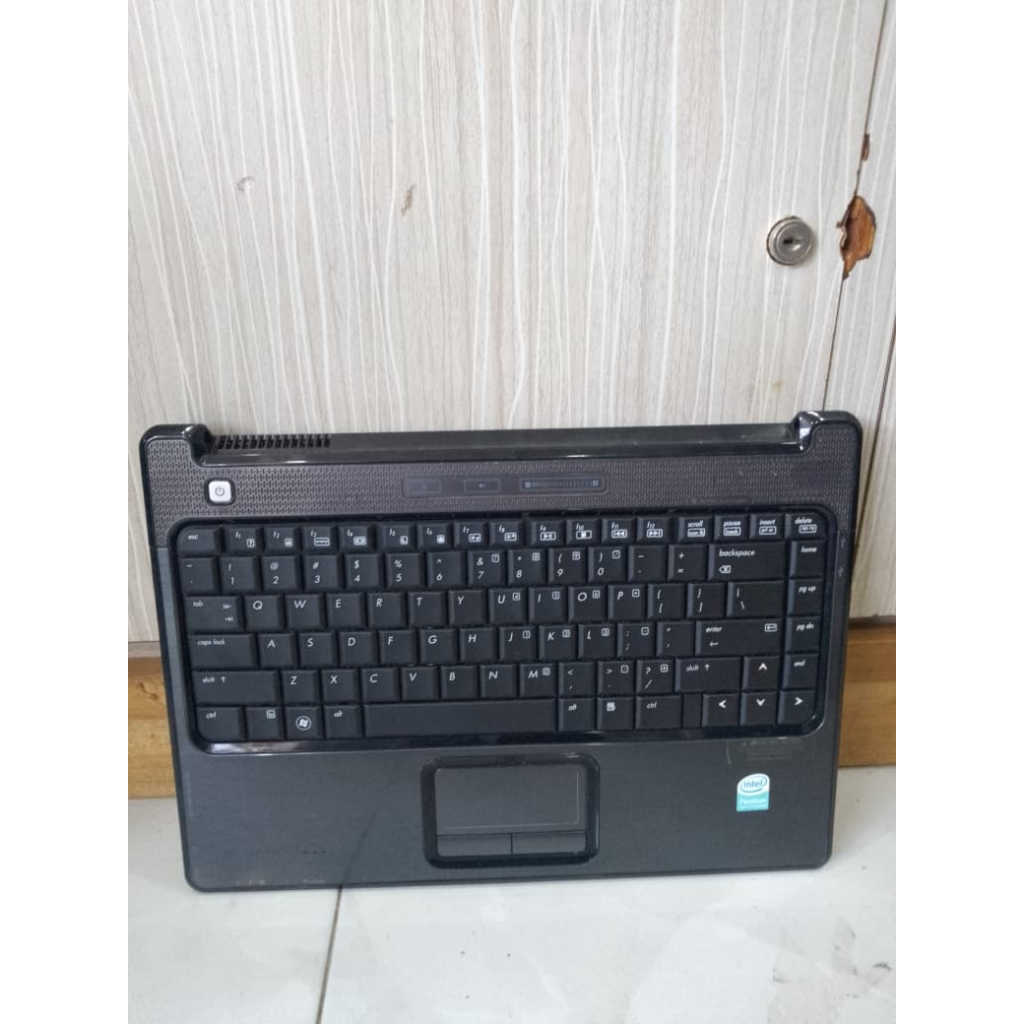 PALMREST LAPTOP COMPAQ V3000