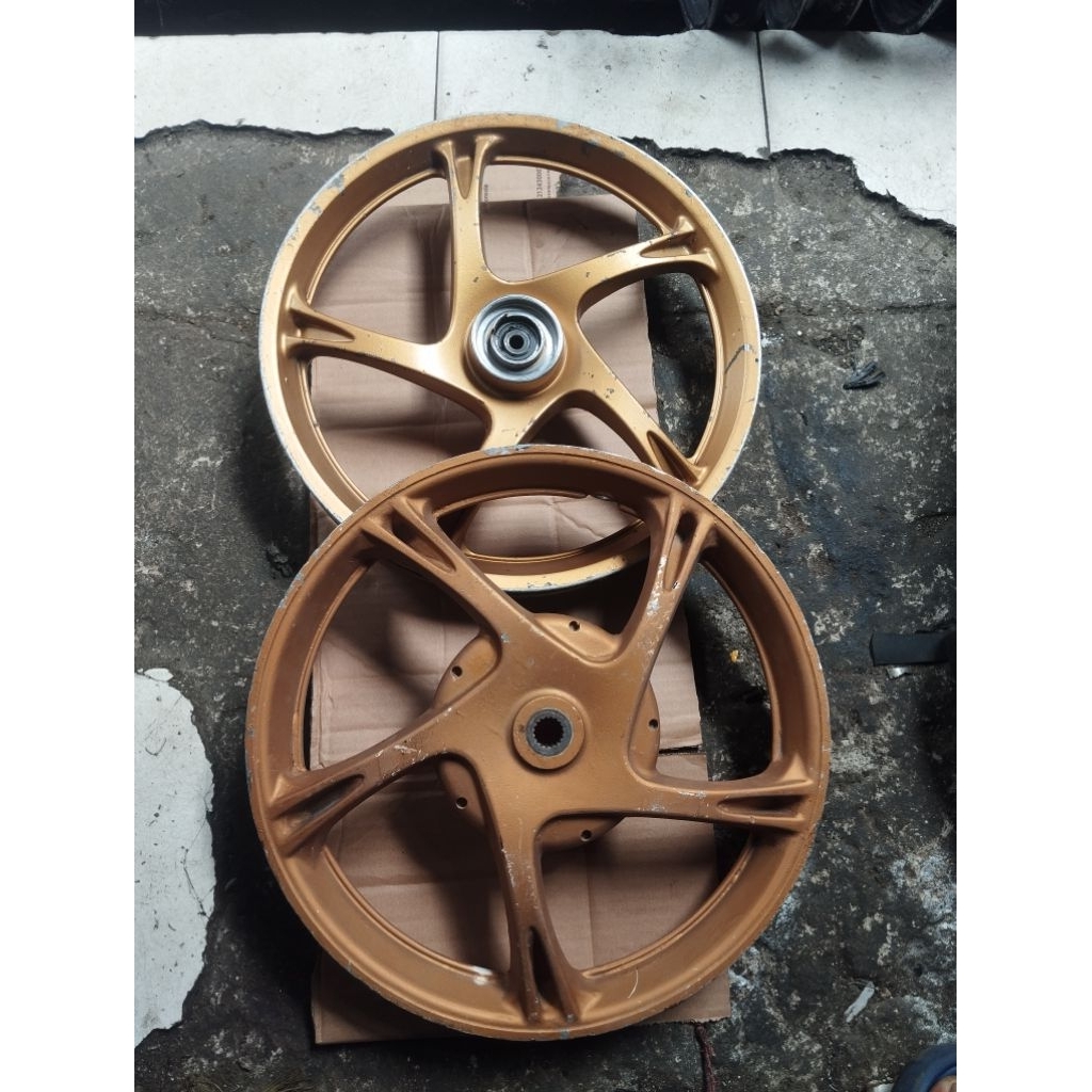 velg/pelek racing 1set depan belakang motor Mio sporty/Mio smile ORI copotan siap pakai